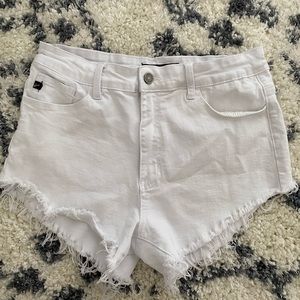 Women’s white cut off shorts